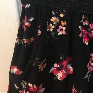 eye candy Shorts - NWOT Soft black floral shorts Size 2X eye candy Shorts - NWOT Soft black floral shorts Size 2X